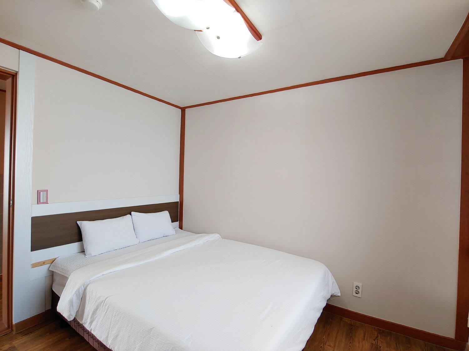 Bomulsum Guest House Seogwipo Exterior photo